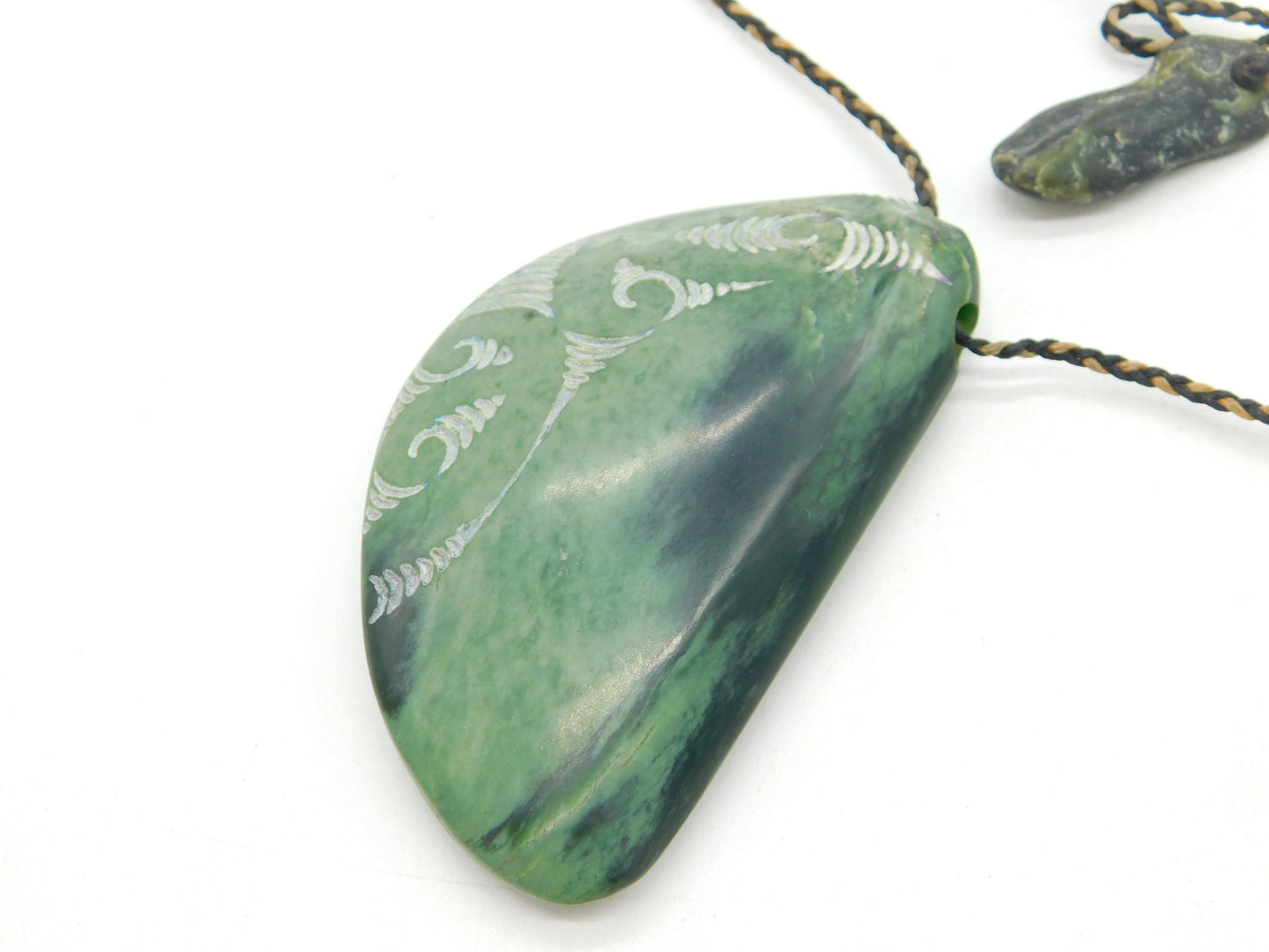 Large Carved New Zealand Nephrite Jade Maori Pendant Necklace Vintage c1970