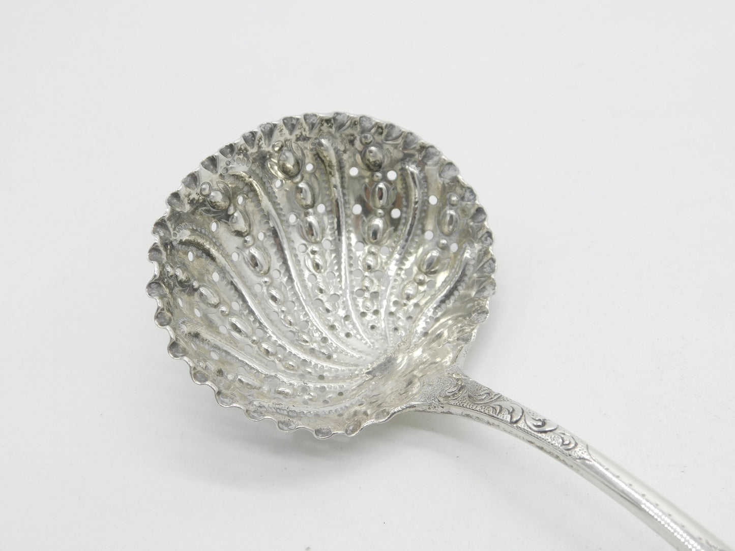 Georgian Ornate Sterling Silver Sugar Caster Ladle Cherub 1799 London Antique