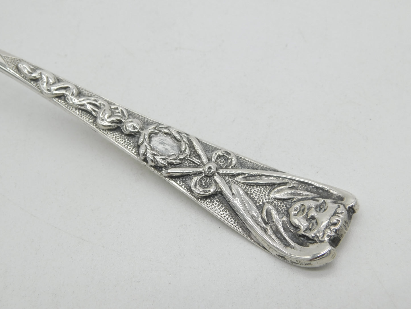 Georgian Ornate Sterling Silver Sugar Caster Ladle Cherub 1799 London Antique