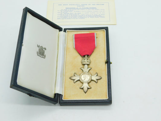 Original Boxed M.B.E Medal King George V Sterling Silver c1935 Antique