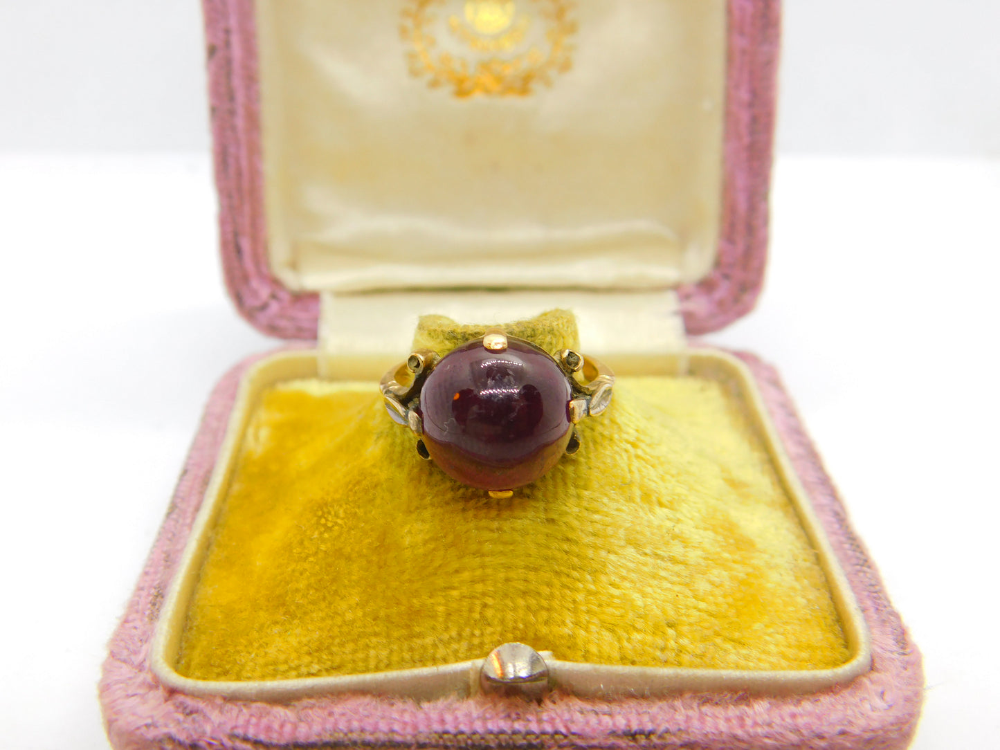 Georgian 14ct Gold Cabochon Almandine Garnet Signet Ring Antique c1820 Austrian