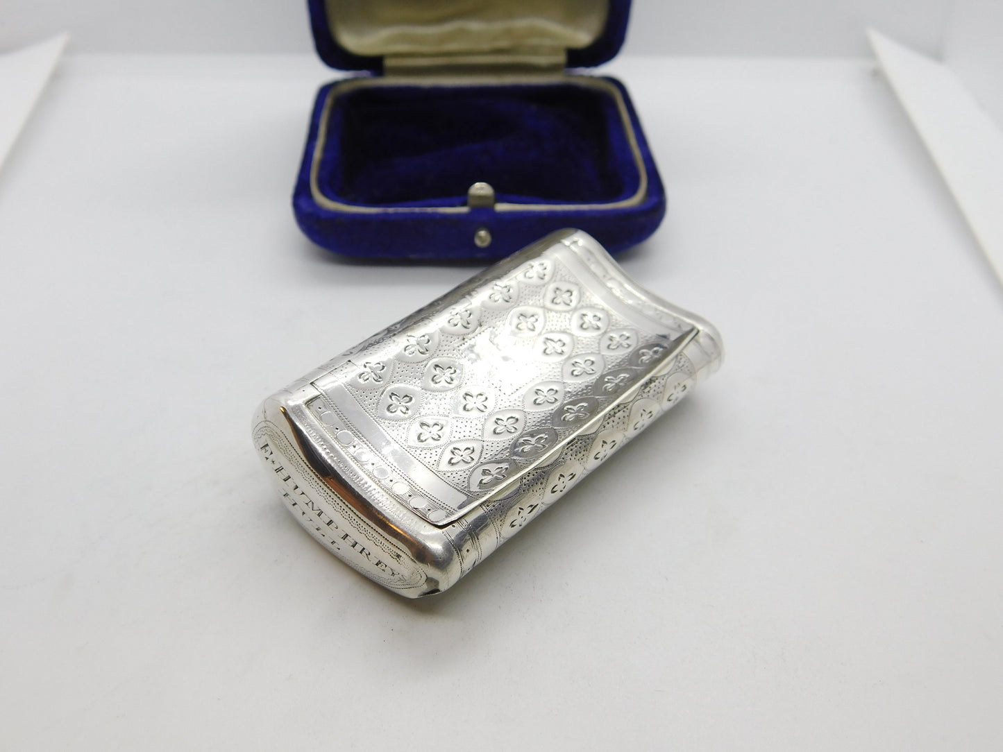 Georgian Sterling Silver Snuff Box 'A Token of Friendship' 1812 Birmingham John Munslow