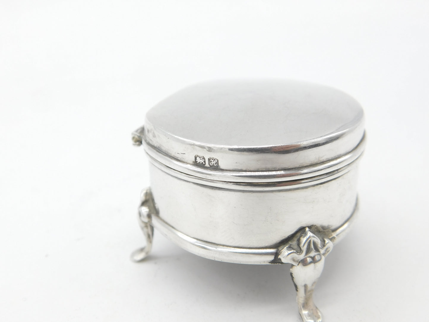 Edwardian Sterling Silver Paw Foot Ring or Trinket Box 1910 Chester Antique