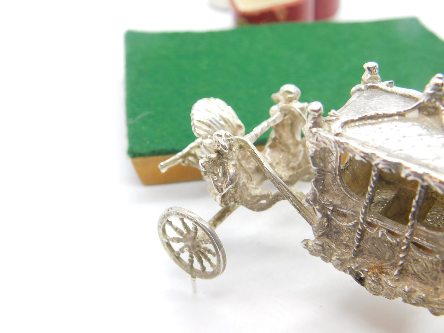 Cast Sterling Silver Royal State Coach Carriage Sculpture 1977 Birmingham