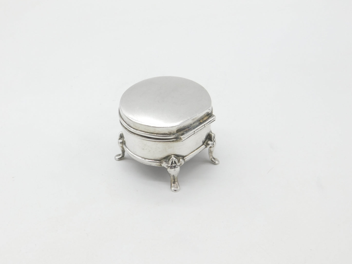 Edwardian Sterling Silver Paw Foot Ring or Trinket Box 1910 Chester Antique