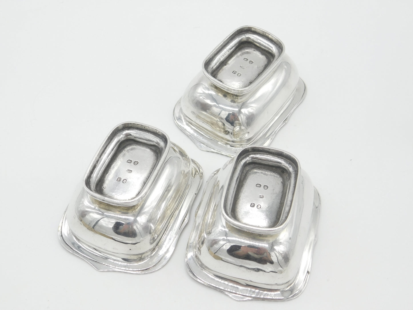 Georgian Set of Three Sterling Silver Salt Cellars 1790 London Solomon Hougham