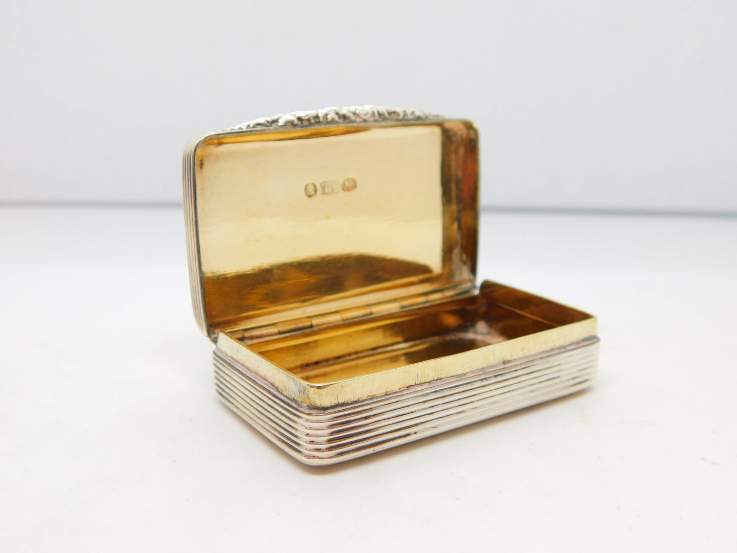 William IV Sterling Silver Snuff Box Antique 1832 Birmingham Thomas Spicer