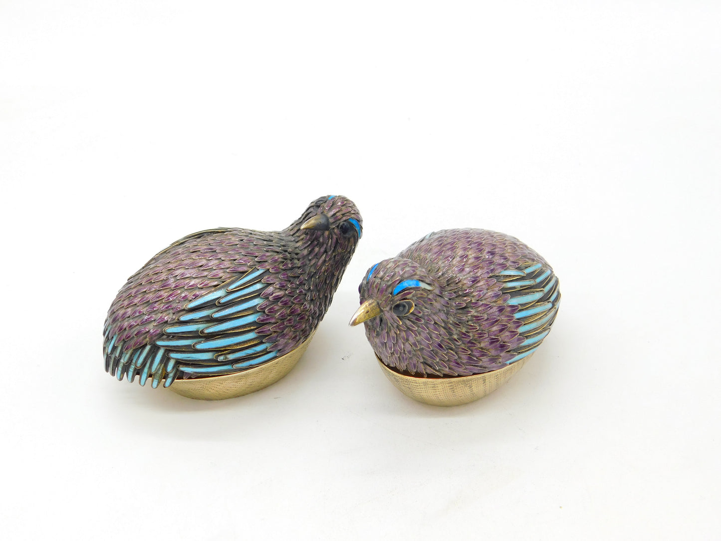 Pair of Chinese Sterling Silver Purple-Blue Enamel Quail Bird Trinket Boxes 1920