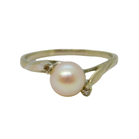 10ct White Gold, Cultured Pearl & Diamond Crossover Ring Vintage c1970