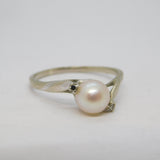 10ct White Gold, Cultured Pearl & Diamond Crossover Ring Vintage c1970
