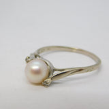 10ct White Gold, Cultured Pearl & Diamond Crossover Ring Vintage c1970