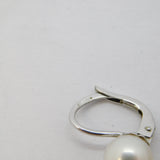 18ct White Gold, Cultured Pearl Hook Huggie Earrings Vintage c1990