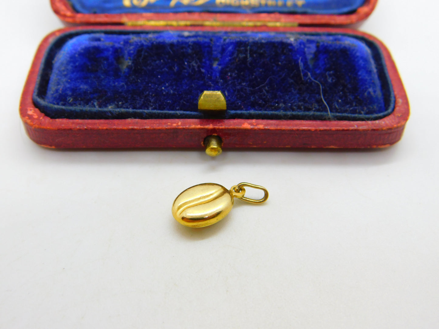 Nescafe Coffee Bean 9ct Yellow Gold Charm or Pendant Vintage c1980