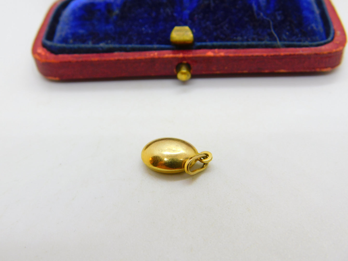 Nescafe Coffee Bean 9ct Yellow Gold Charm or Pendant Vintage c1980