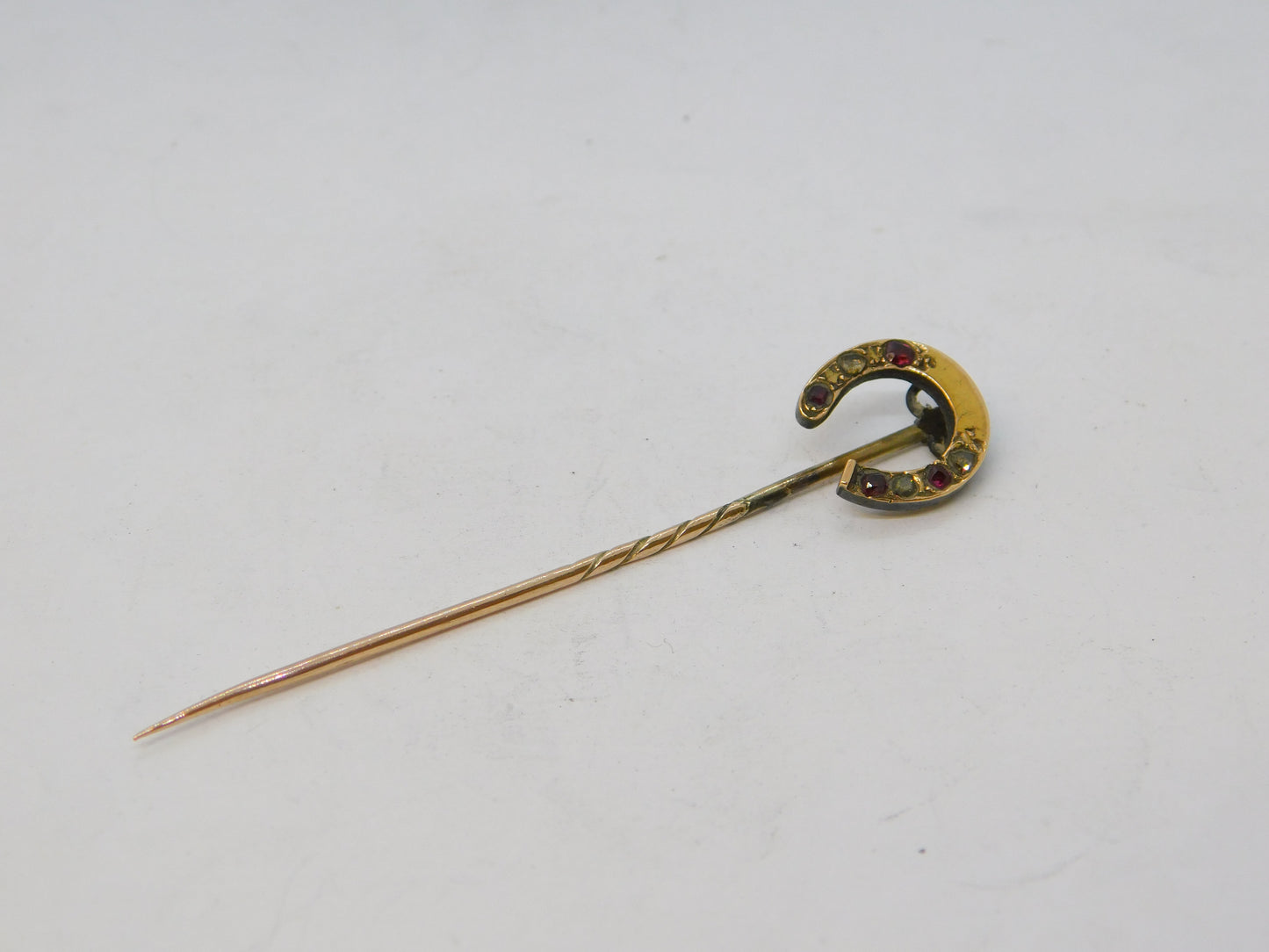 Victorian 15ct Yellow Gold, Diamond & Ruby Horseshoe Stick Pin Antique c1880