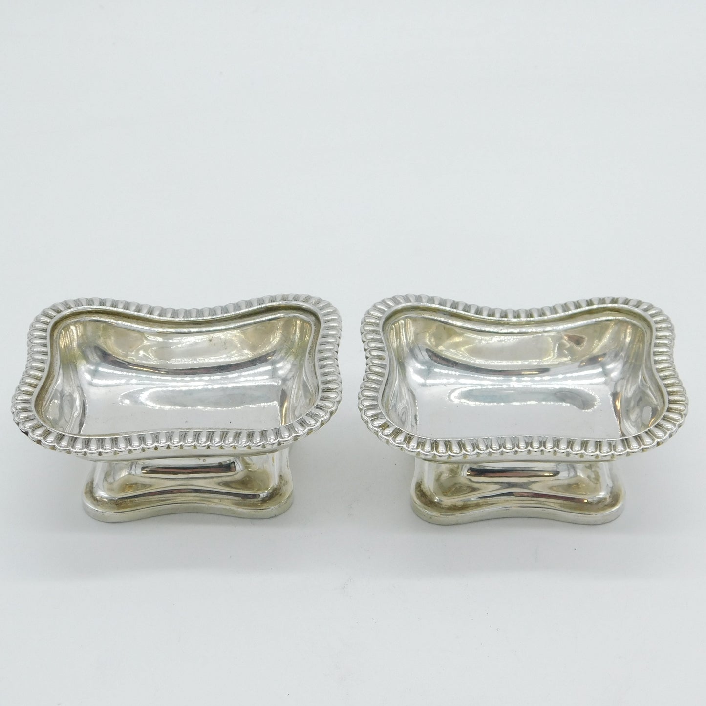George III Pair of Sterling Silver Pedestal Salt Cellars Antique 1811 London