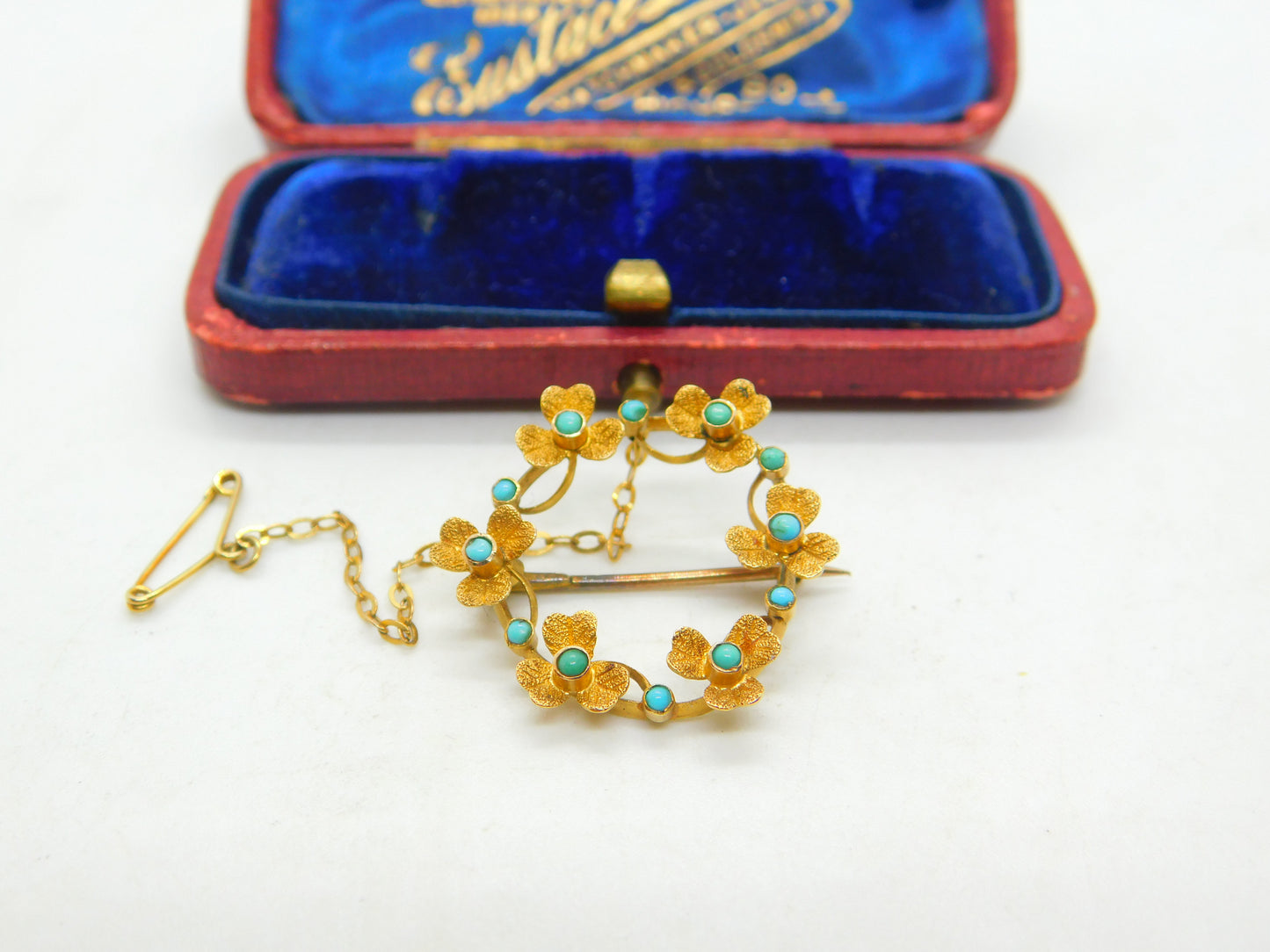 18ct Yellow Gold & Turquoise Lucky Shamrock Wreath Brooch Antique c1880 Victorian