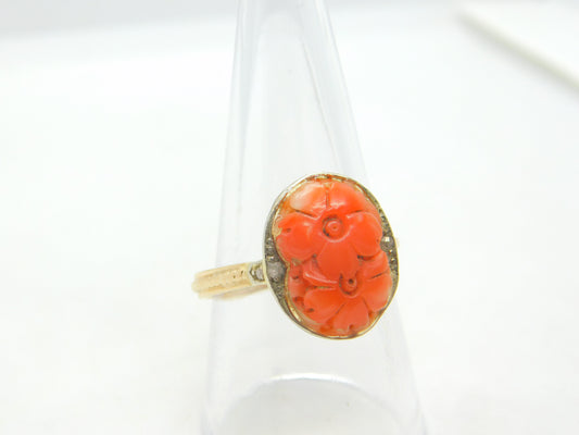 Carved Chrysanthemum Flower Coral Diamond Shoulder 14ct Yellow Gold Ring Vintage Art Deco